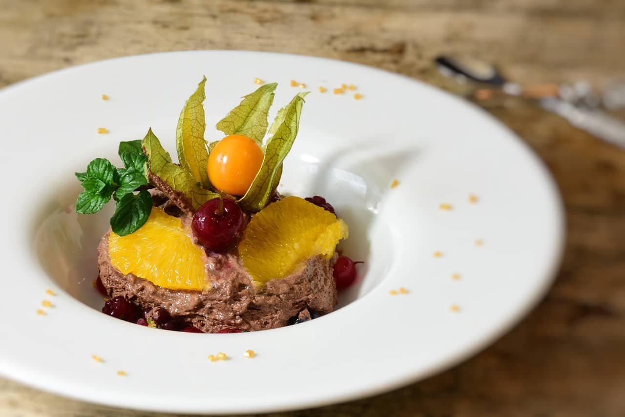 chocolate-3913338_1920 Square Plate